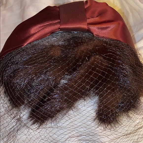 Mink/PillBox Type Hat with Netting Vintage - Picture 4 of 7